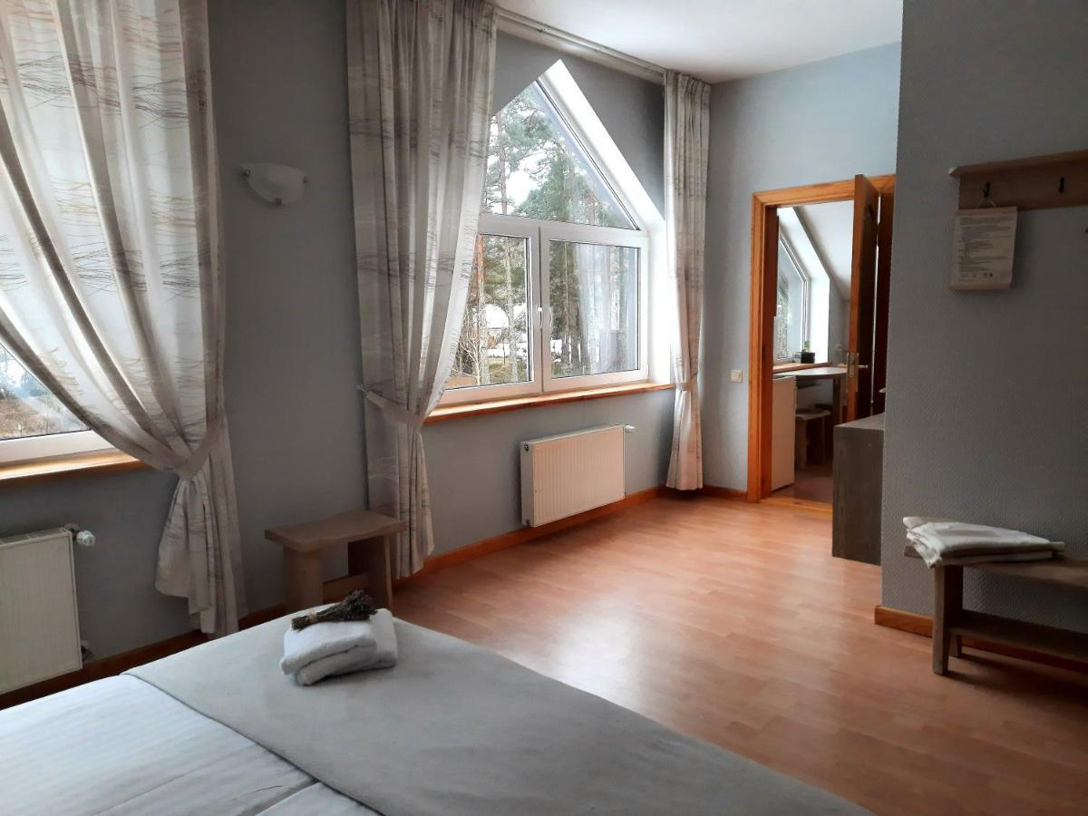 Atputas Vieta Braltirumi Purciems Buitenkant foto