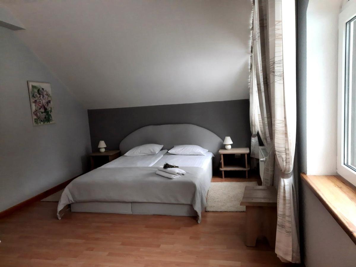 Atputas Vieta Braltirumi Purciems Buitenkant foto